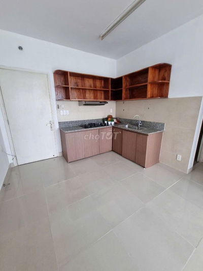 Cho thuê Citihome căn 2 phòng ngủ, 2wc view đông nam giá 6,5tr