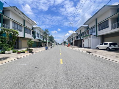 Cần tiền bán gấp căn Shophouse 2 tầng KĐT Oasis, SHR ,Giá 1,75 tỷ