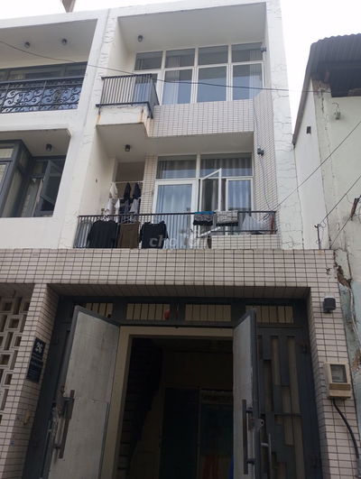 Phòng Siêu Rẻ-K300-Hoàng Hoa Thám 20m2,Gía 4,5tr,TL,Gần LOTTE Cộng Hòa