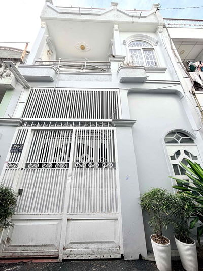 NHÀ CHÍNH CHỦ 5x9m, 2 TẦNG, HẺM 1 TRỤC XE HƠI THÔNG LÊ VĂN THỌ, P.9