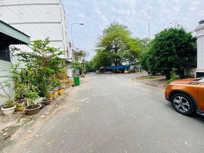 Bán đất vị trí đẹp pháp lý rõ ràng an ninh đông đúc gần chợ