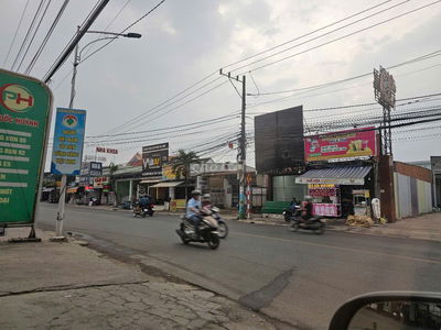 Bán đất mặt tiền đường 22 tháng 12, Thuận An giá ngôp cần bán gấp.