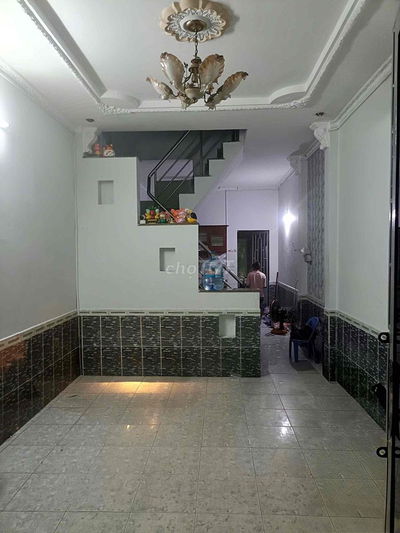 Cho thuê nhà Lê văn Khương HT q12 1lầu 2PN 2wc hẻm 3m giá 5tr về GV 5p