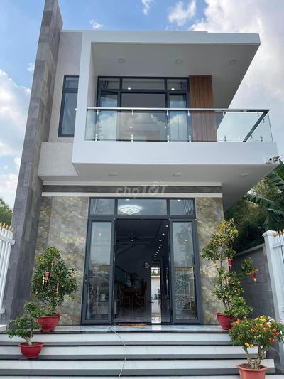 Kẹt Lắm rồi cần bán gấp căn nhà Sổ Riêng Thổ Cư Cuối đường Đồng Khởi