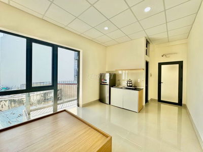 CĂN HỘ MỚI CÓ BAN CÔNG RIÊNG_FULL NỘI THẤT_Nguyễn Trãi,Phường 2,Quận 5