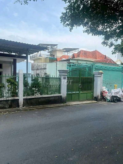 Lô đất đẹp 4m x 23m. Mặt tiền Đường nhựa Thới An 18