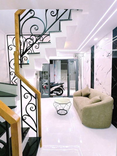 Nhà 3 tầng 3PN, gần Sacombank Lạc Long Quân, Tân Bình.