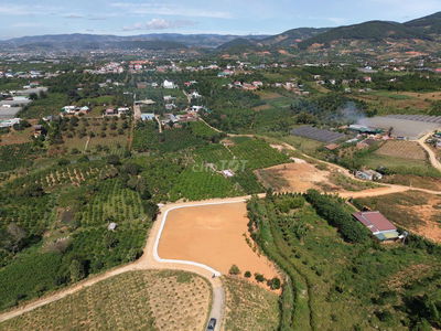 ĐẤT PHÂN LÔ SIÊU HIẾM NHÀ ĐẦU TƯ SĂN LÙNG, 2666m2 bám 1000m mặt tiền