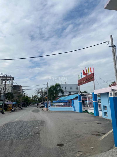 Chỉ 1.45tỷ Sở Hữu Nhà 2MT 4.6mx14m 2Tầng Hẻm KDBB 8m Đường Nguyễn Bình