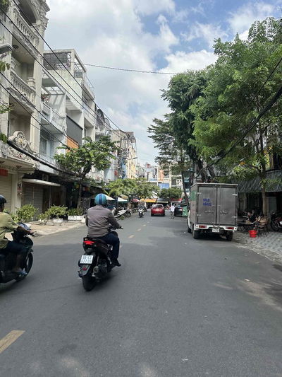 Bán nhà Mặt Tiền trục Nguyễn Chí Thanh – Lò Siêu đường 12m thông Q11