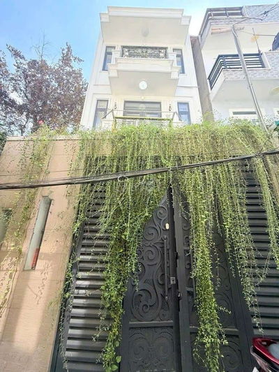 ❤️‍🔥 Víp BÙI ĐÌNH TUÝ 60m2 x
 4 TẦNG –  60m² (4.6 x 13)
💰 7,98 Tỷ