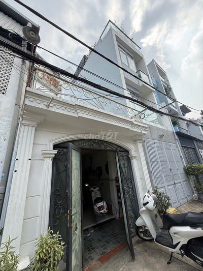 BẤN NHÀ 2 TẦNG DIỆN TÍCH 92M2- SÁT MT LÊ HOÀNG PHẢI- GIÁ CHỈ HƠN 6TỶ