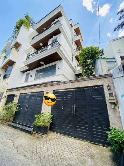 * Chính Chủ * Cho Thuê Căn Hộ Biệt Thử Ngay Hoàng Hoa Thám Giá Chỉ 8tr