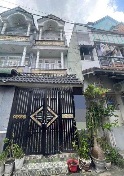 Cho thuê nhà full noi thất Hiệp thành 35 q12 8tr 2lầu 4PN về GV 5p hxh