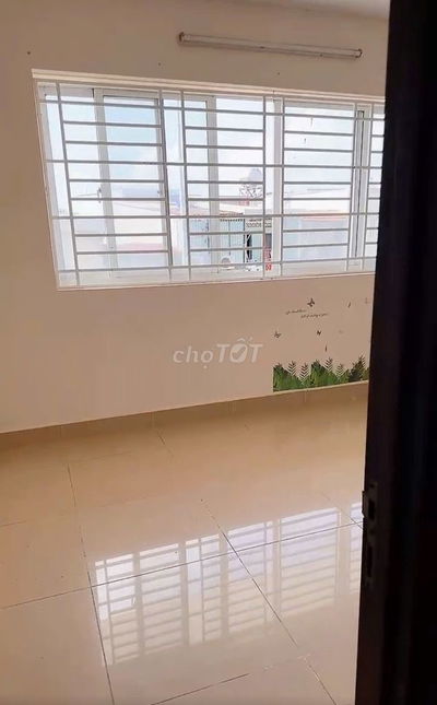 Cho thuê tầng trệt Him Lam Nam Khánh Q8. 110m2 ,