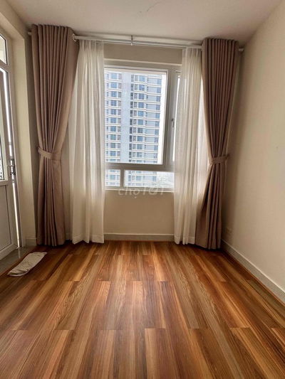 Cho thuê CH Riverside 90 Nguyễn Hữu Cảnh