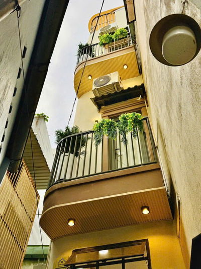 NHÀ MỚI BTCT - CMT8, P.15,QUẬN 10 - 4 TẦNG CHỈ 3.85 TỶ