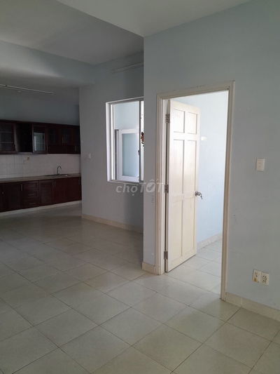 Cho thue can ho chung cu Phu Mỹ Thuận 87m .3p gia 5tr5