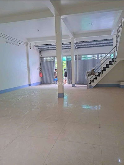 Dtsd 224 mv. Giá 13 tr. Kho Hương Lộ 2. Nền men. 8x14 1 lầu đúc