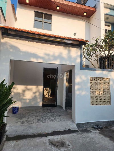 Nhà 5 x 10 cn 50m tròn trĩnh, sổ riêng 2025, giá 3 tỷ 490tr tl