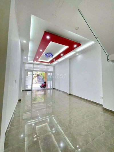 CHO THUÊ NHÀ MẶT TIỀN ĐSO P8 GÒ VẤP 4PN 5WC