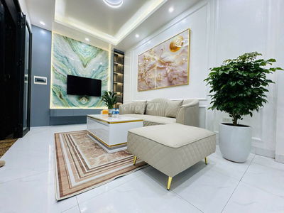 Bán nhà đẹp NGÕ QUỲNH,HAI BÀ TRƯNG,40m,5 tầng,3 ngủ khép kín, 8,36 tỷ