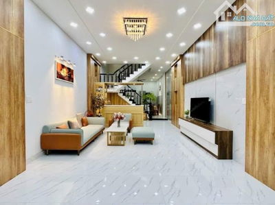 Chuẩn bị đi nước ngoài bán nhà Đường Nguyễn Tuân - Quận Gò Vấp / Giá 2 Tỷ 490 (Sổ Hồng)