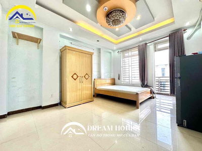 CHDV BAN CÔNG,FULL NỘI THẤT,THOÁNG MÁT-GẦN ĐH VĂN HIẾN _NGÃ TƯ BỐN XÃ