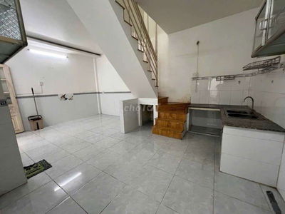 2 TẦNG 1/ - HXH- HUỲNH TẤN PHÁT , KẾ PHÚ MỸ HƯNG -SỔ RIÊNG - 3.x TỶ TL