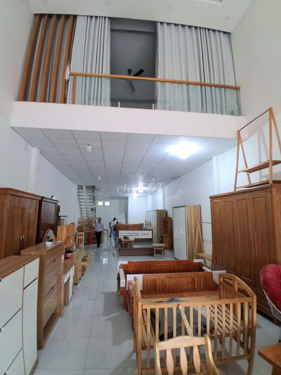 Mặt bằng kinh doanh trung tâm Thủ Dầu Một
Mặt tiền đường, giá 18 triệu