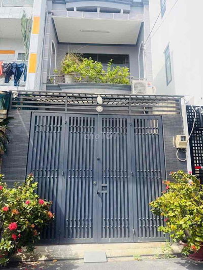 NHỈNH 5 TỶ. CÓ NHÀ 2 TẦNG BTCT.HXH THÔNG TỨ PHÍA.HUYNH VĂN NGHỆ P15TB