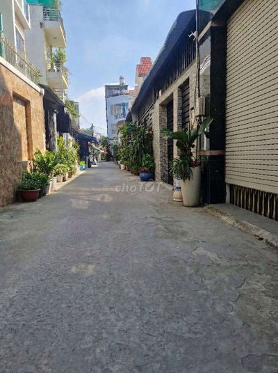 Nhà Bè, ngang khủng 5.1m, 72m2, hẻm trước nhà 5m thông thoáng, 4.4 tỷ