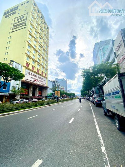 💥 BÁN NHÀ 4.5 TẦNG MT NGUYỄN VĂN LINH - ĐỐI DIỆN KS SAMDI - DT 115m2 - CHỈ 27 TY