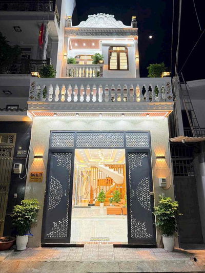 QUẬN 12. NHÀ PHỐ 4.5M x  18M ĐÚC 3 TẤM ĐƯỜNG 7M THÔNG