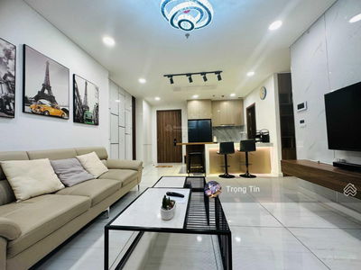 Đại hạ giá! 2PN 73m2 Kingdom 101 tầng đẹp view thoáng giá 7,4 tỷ, liên hệ Mr Tín 0938 414 ***