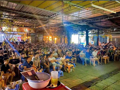 Mặt Bằng Kinh Doanh 1100m2 - Góc 2 Mặt Tiền Ngã Tư Thủ Đức.