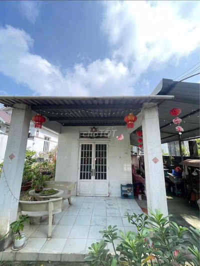 Nhà Cấp 4 mặt tiền Dx 74 sát QL13 thông qua Mỹ Phước Tân vạn 10x39