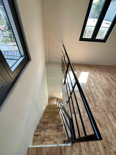 Nhà riêng biệt – không chung chủ – đối diện Gigamall