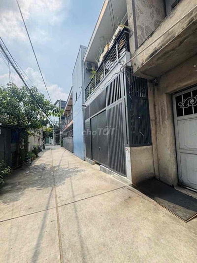 NHÀ BÌNH TÂN-70M2-5.xTỶ-NGANG 5M-ÔTÔ NGỦ TRONG NHÀ-KẾ CHỢ GÒ XOÀI.