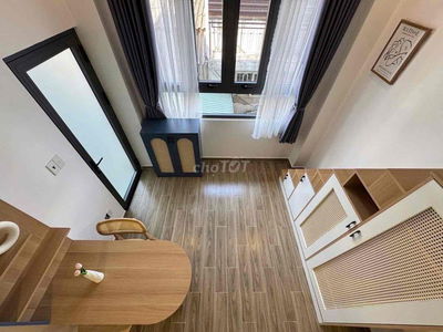 Duplex Cao Cấp 40m2.... Ngay Vạn Hạnh Mall ... Không Giới Hạn Người Ở