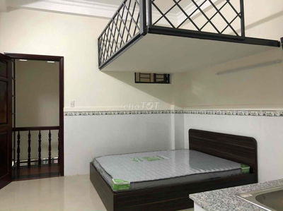 Cho thuê phòng 40m2 nội thất cc , có bancol, WC riêng 89/47  đường 59