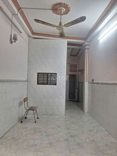 🏠🏠 CHO THUÊ NHÀ HẺM BA GÁC ĐƯỜNG BẠCH VÂN, Q5
- DT: 3×8m, kết cấu