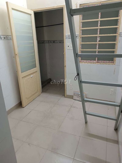 Còn 3P gía 1,6tr, 1,7tr