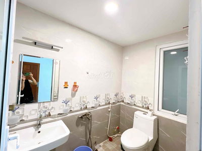 PHÒNG TRỌ FULL NỘI THẤT GẦN SÂN BAY