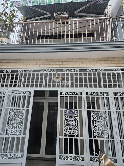 Nhà nguyên căn hẻm 793 Trần Xuân Soạn P. Tân Hưng Quận 7