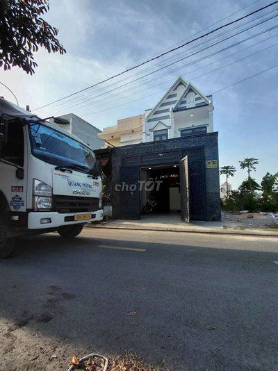 🌈Nhà mặt tiền 5mx22m rẻ đường  10m thông Trần Văn Mười 1 trệt 1 lầu