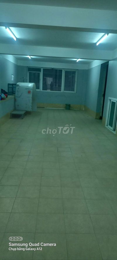 Chính chủ cần cho thuê nhà100 m2/ mặt sàn ,2 sàn tổng 200m2 phố Huy Du