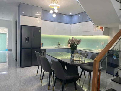 BÁN NHÀ 3 TẦNG VŨ LẬP