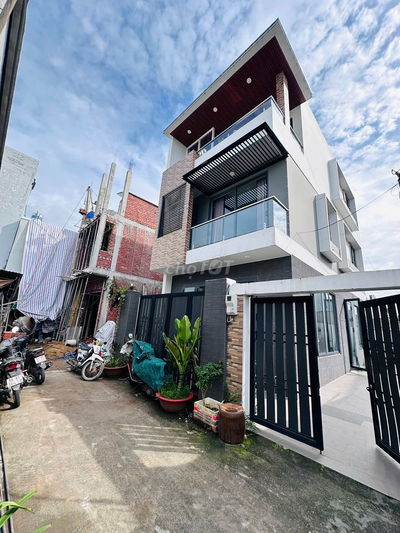 HIẾM- Nhà 3 Tầng Hẻm Ô Tô Đường Số 1 Tam Phú, Sổ Hoàn Công 130m2(8x19)