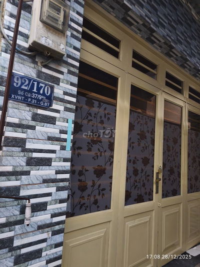 Phòng trểt, hẻm gần ngã tư hàng xanh,chợ thị nghè gần q1 , q2